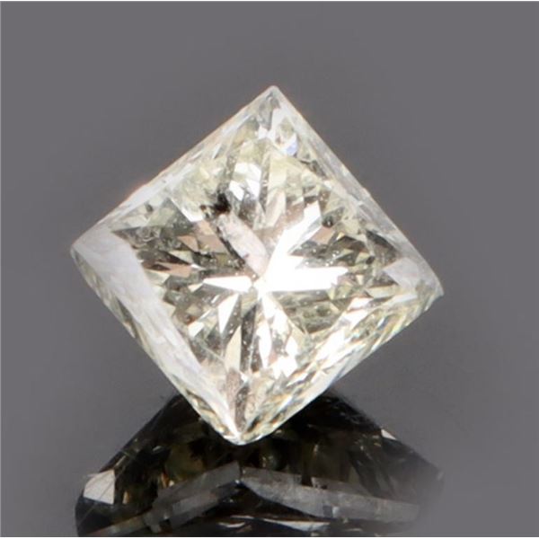 1/2 CARAT PRINCESS CUT DIAMOND GEMSTONE