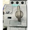 Image 3 : Lot of Siemens Circuit Breakers