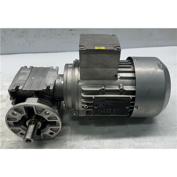 Siemens #1LE10020CB222KB4-Z 3-Phase Motor w/ Gear Head