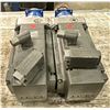 Image 4 : (2) Siemens #1FK7060-5AF71-1FH5 3-Phase Motors
