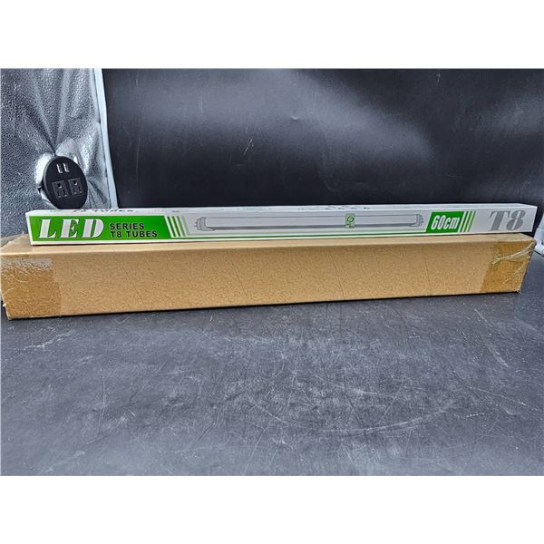 Lot of 4 â€“ LED Series T8 Tubes, 60cm in Length, Green and White Design