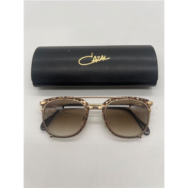 Cazal vintage 9077 leopard Sunglasses with Case