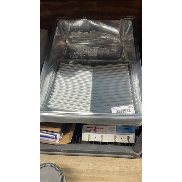 Lot of 8 Plastic Paint Trays in Bulk Quantity