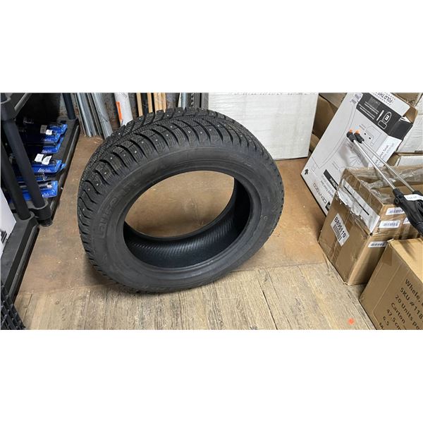 Laufenn 205/55R16 All-Season Tire