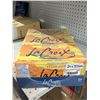 Image 2 : LaCroix Peach Pear Sparkling Water, 24 x 355ml