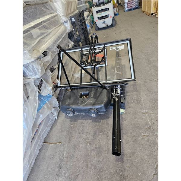 Spalding Portable Basketball Hoop System â€“ FREESTANDING