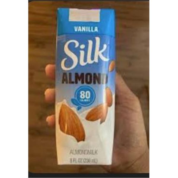 Silk Almond Vanilla Drink 12x236ml with Paper Straws