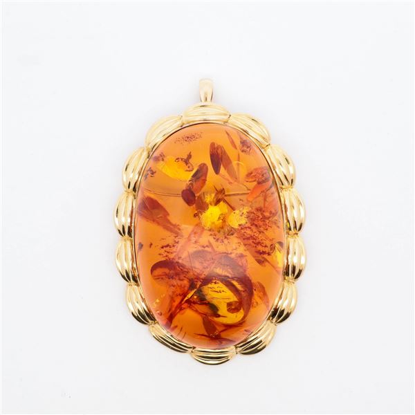 Large oval amber pendant/pin in 14K
