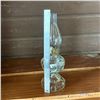 Image 2 : CLEAR GLASS KEROSENE LAMP