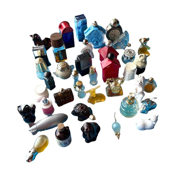 AVON - LARGE LOT OF SMALL DECANTERS