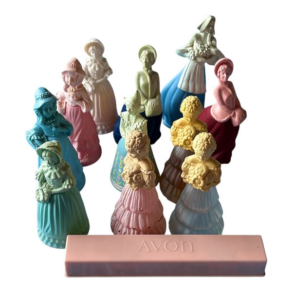 AVON - LOT OF MAIDS / WOMEN DECANTERS