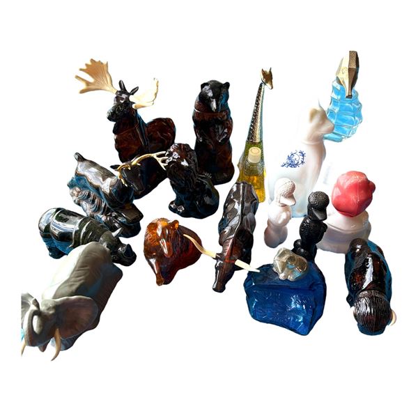 AVON - LOT OF ANIMAL DECANTERS