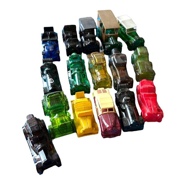 AVON - LOT OF AUTOMOTIVE DECANTERS