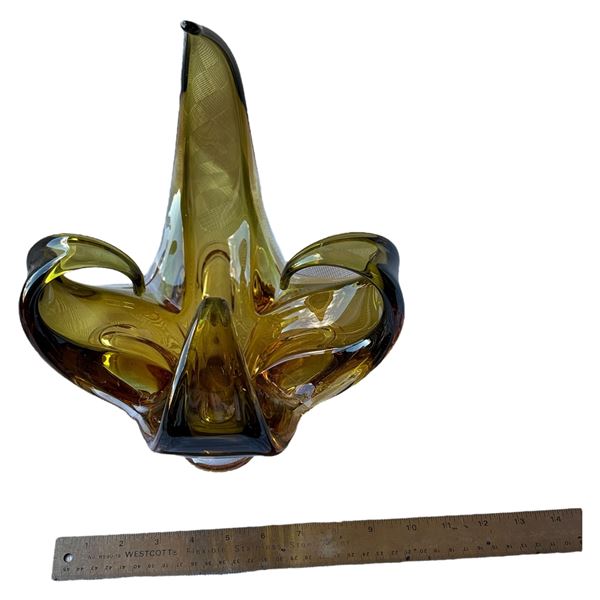 CHALET CANADA GLASS ART - AMBER / GREEN DISH