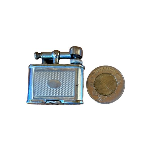 SILVER DIAMOND PATTERN LIGHTER