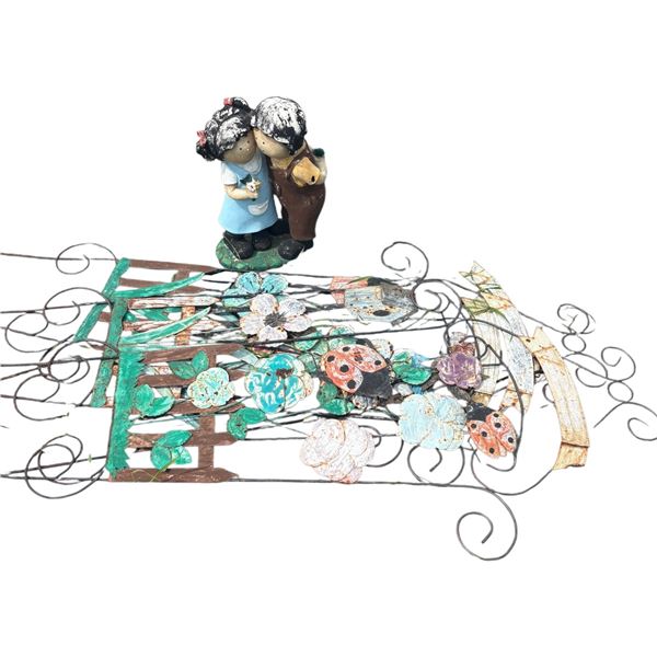 LOT OF LAWN ORNAMENTS