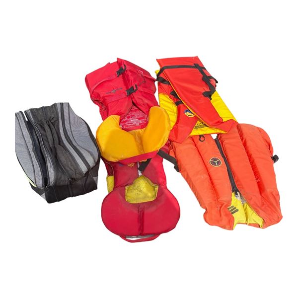 LOT OF LIFE JACKETS WITH VEHICLE EMERGENCY KIT