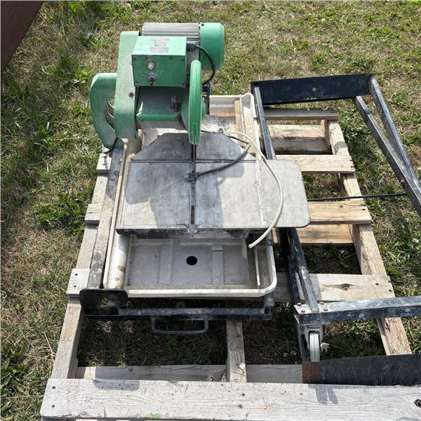 SUPERIOR 10 INCH TILE CUTTER WITH STAND