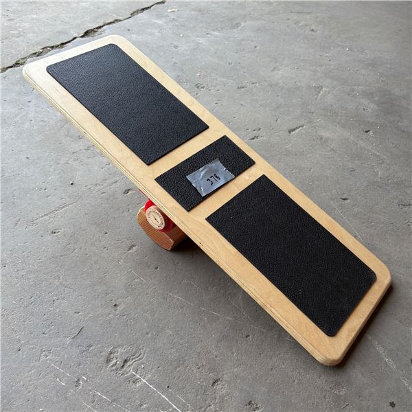 THE EXTREME BALANCE BOARD