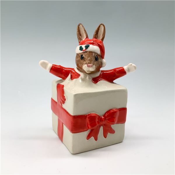 Royal Doulton Bunnykins Figurine, Christmas Surprise DB146