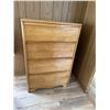 Image 1 : 4 Drawer Dresser