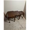 Image 2 : Wood nesting tables