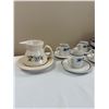 Image 2 : Ceramic and Pottery Lot