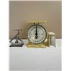Image 1 : Vintage Scales