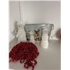 Image 2 : Christmas Decor Lot