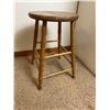 Image 1 : Wood Stool