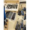 Image 2 : Screwdrivers, drill bits, bits and cutter set