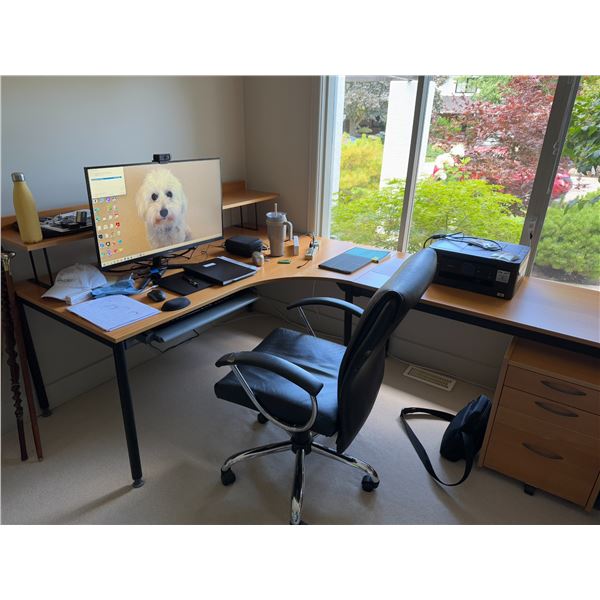 Desk