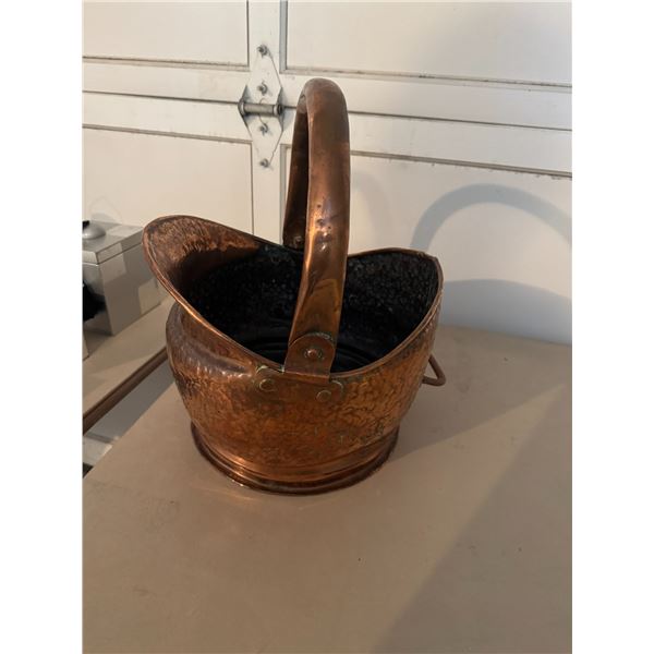 Copper pot