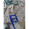 Image 3 : (7) Halters for Mini's (4) Ropes