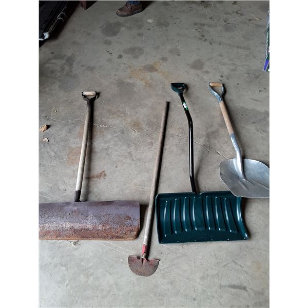 (4) Shovels, Edger, Snow, Grain