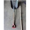 Image 2 : Rakes, Grain Shovel, Square Mouth Shovel