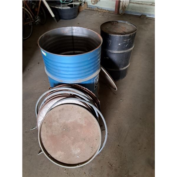 (2) Metal Barrels: 45 Gallon & 25 Gallon w/Lids