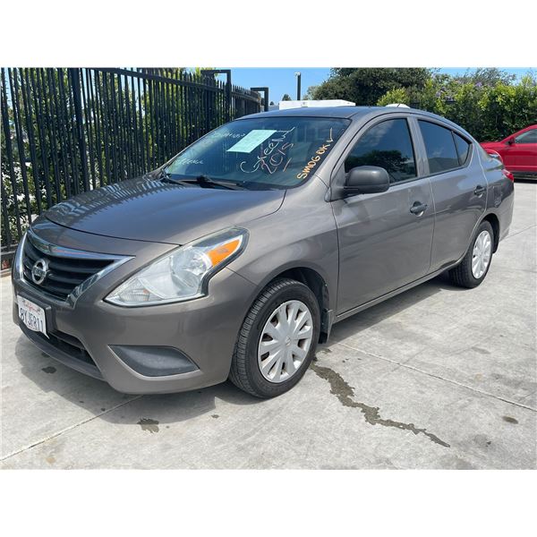 NISS VERSA 2015 T-DON - SMOG