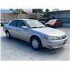 Image 2 : TOYT CAMRY 2000 T-DONATION