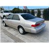 Image 4 : TOYT CAMRY 2000 T-DONATION