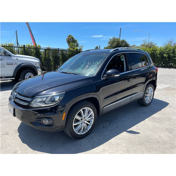 VOLK TIGUAN 2016 O/S TITLE 2 DAYS