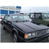 Image 2 : 1987 VOLVO 760 4DR BLACK G