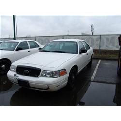 2004 FORD CR-VIC 4DR WHITE G