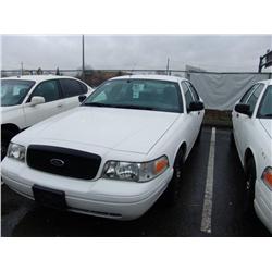 2004 FORD CR-VIC 4DR WHITE G