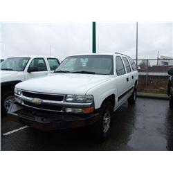 2003 CHEV SUBURBAN 4DR WHITE G