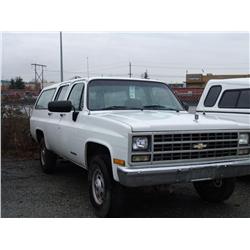 1990 CHEV SUBURBAN 4DR-S.U.V