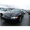 Image 1 : 2001 CHEV MONTE CARLO 2DR CPE