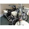Image 2 : 2001 HARLEY ROAD KING M-C