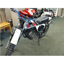 YAMAHA 125 DIRT BIKE WHITE