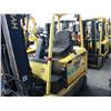 Image 2 : HYSTER E65XMA FORKLIFT YELLOW